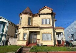 Foreclosure in  13th Ave Oakland, CA 94606