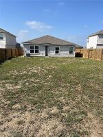  Riverdale Dr, Jarrell TX