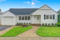  Maxwell Drive, Wantagh NY