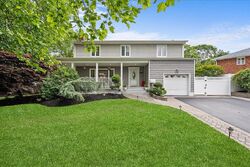 Foreclosure in  Clafford Lane Melville, NY 11747