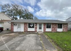 Foreclosure in  Oakwood Dr Gretna, LA 70056