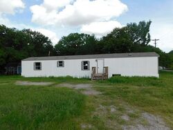  Skylark Dr, Granbury TX