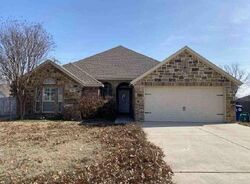  Timberline Dr, Bridgeport TX