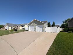  25th St Sw, Minot ND