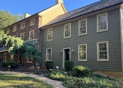  Spring Mount Rd, Schwenksville PA