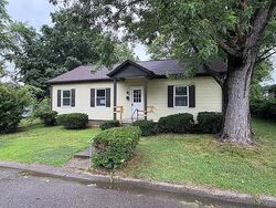  Earl St, Henderson KY