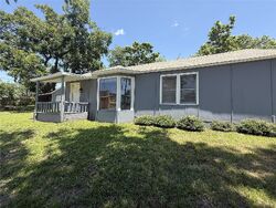  W Shepherd St, Denison TX