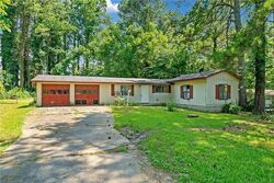  Apache Dr Se, Acworth GA