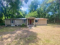 Foreclosure in  Pringle Dr Mobile, AL 36618