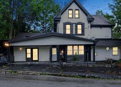  Washington Ave, Tyrone PA