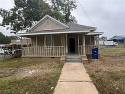 Foreclosure in  Lake Ave Griffin, GA 30223