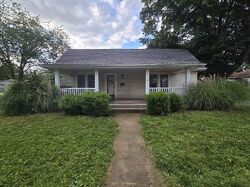  W Liberty St, Farmington MO