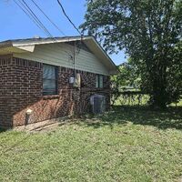  N Rhomberg Street, Burnet TX