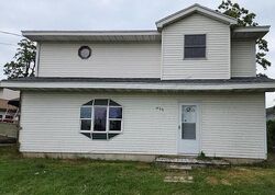  Knodt Rd, Essexville MI