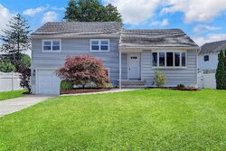  Regent Lane, Wantagh NY