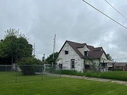 Hoon Ave, Farrell PA