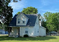 Foreclosure Listing in N Vine St NOKOMIS, IL 62075