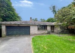 Foreclosure Listing in W Weston Pl SHENANDOAH, PA 17976