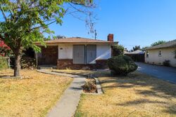  Palm Ave, Sanger CA