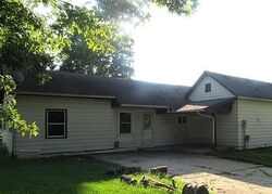  E Whitley St, Churubusco IN