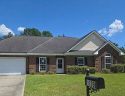  Sara Ln, Hinesville GA