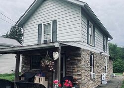  Riggle Hill Rd Ne, Somerdale OH