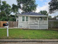 Foreclosure in  Enid St Houston, TX 77009