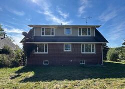  Clay St, Montville OH