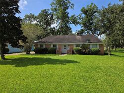 Foreclosure in  S Amherst Dr West Columbia, TX 77486