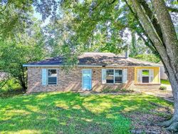 Foreclosure in  Lawnside Ave Greenwell Springs, LA 70739