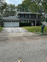 Foreclosure in  Hyde Lane Coram, NY 11727