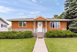 Foreclosure in  E 8th St Superior, WI 54880