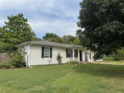  Nw 7th St, Lindsay OK