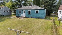  Clover Ln, Grand Rapids MN