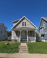 Foreclosure in  N St SW Cedar Rapids, IA 52404