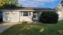  Milan Ave, Ravenna NE