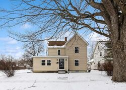  N Pearl St, Crestline OH