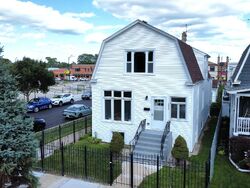 Foreclosure in  N PARKSIDE AVE Chicago, IL 60646