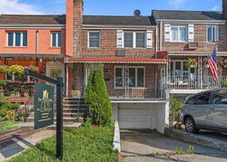 Foreclosure Listing in ELIOT AVE MIDDLE VILLAGE, NY 11379