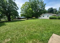 Foreclosure Listing in QUAKER AVE HOUSTON, MO 65483