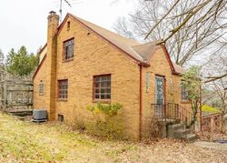  Laketon Rd, Pittsburgh PA