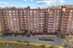Foreclosure in  RUMSEY RD G Yonkers, NY 10701