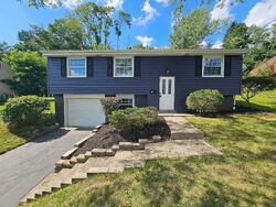 TEMONA DR, Pittsburgh, PA