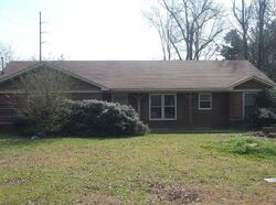  Pinehaardt Dr, Selma AL