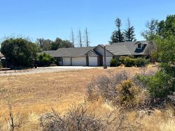 Monreal Rd, Madera CA