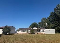  Travis Rd, Martin TN