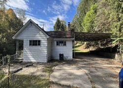  Fayette City Rd, Fayette City PA