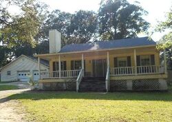  Robert Jefferson Dr, Theodore AL