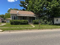  W Delaware St, Decatur MI