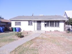 Foreclosure in  HOAG AVE Sanger, CA 93657